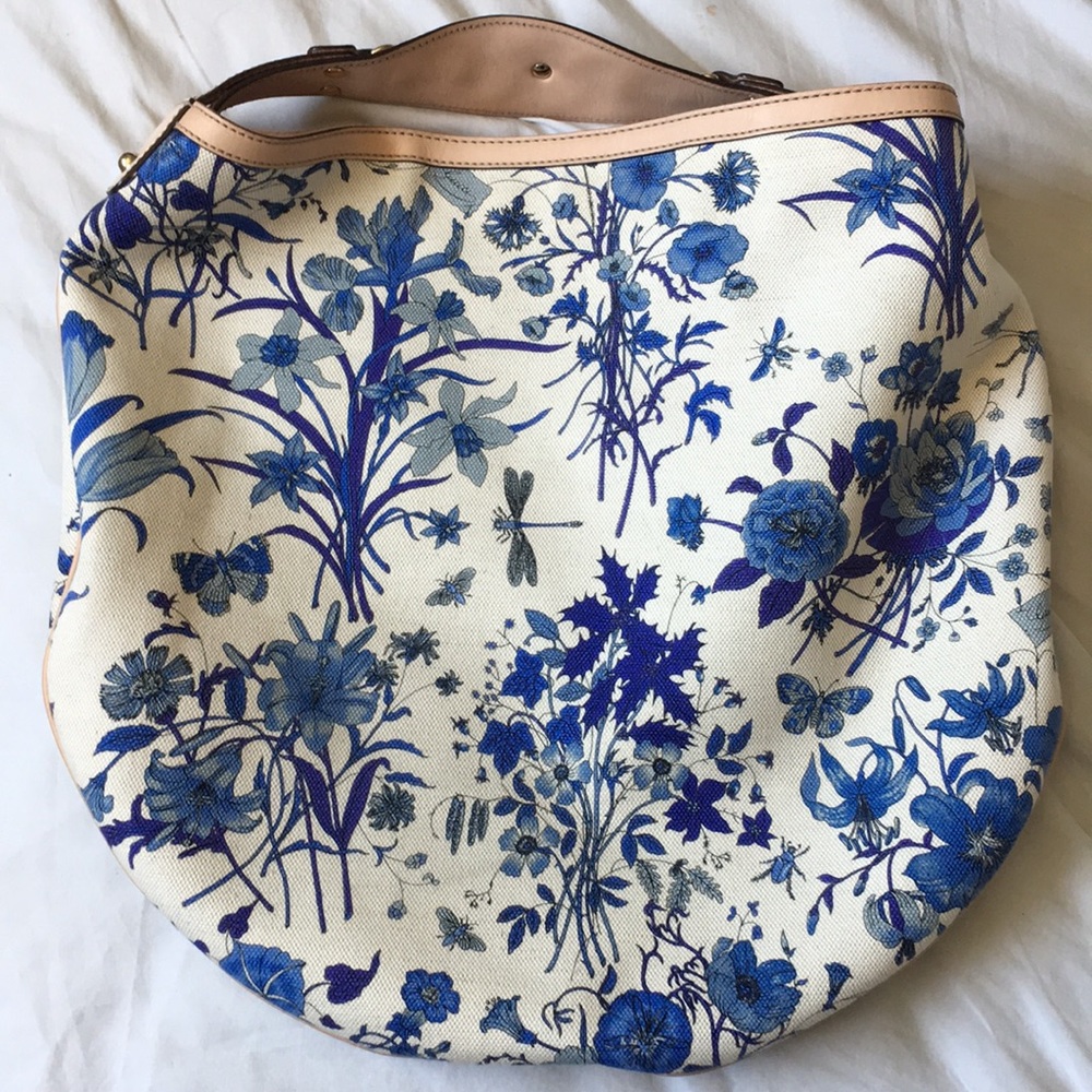 Gucci canvas bag